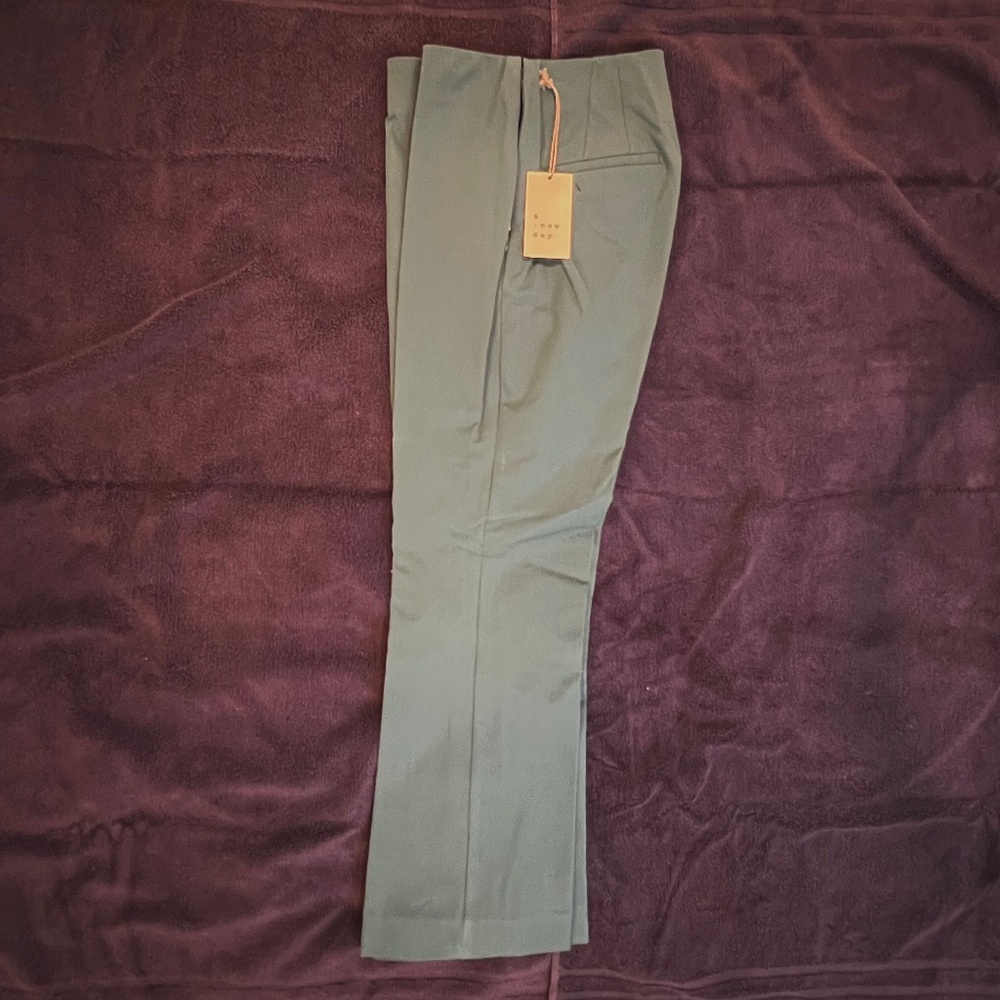 A New Day brand Women's Flare Pants.  Color Teal. Size 6/ New With Tag